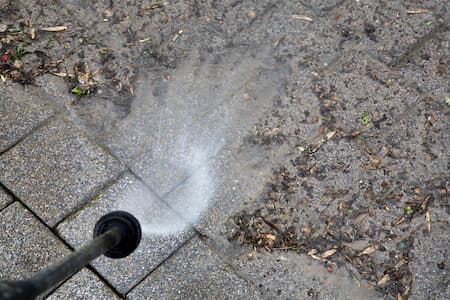 The Benefits of Professional Pressure Washing